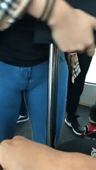 200416yf7fkg7py14kphcp.gif