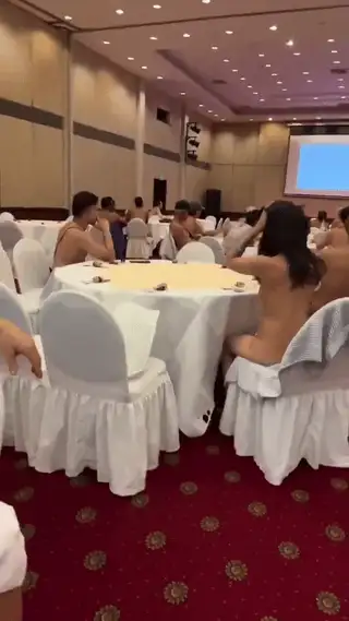 205013q6tmd86dpsapwbgs.gif
